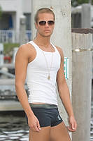 Zachary-9728