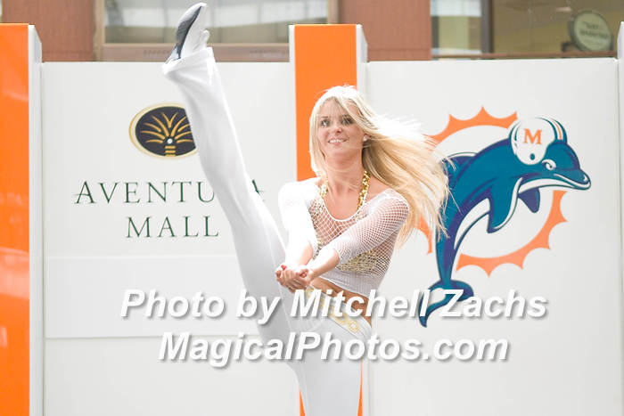 Cheer08-0367.JPG
