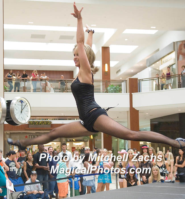 Cheer08-0864.JPG