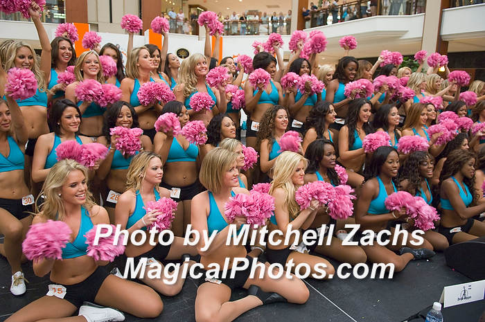 Cheer08-2085.JPG