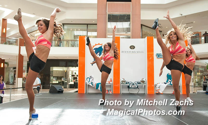 Cheer09-5369.jpg
