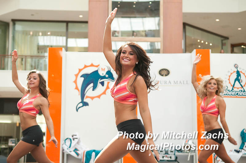 Cheer09-5382.jpg