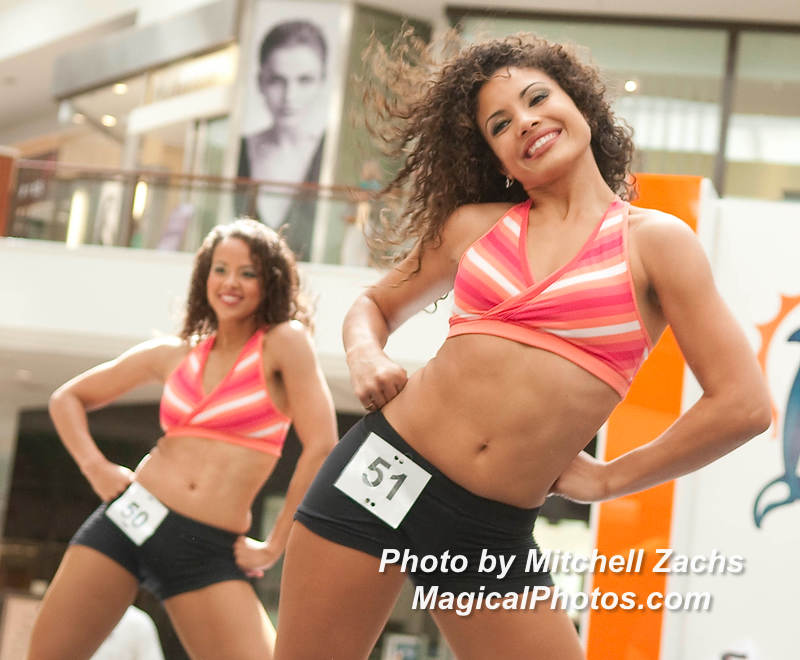 Cheer09-5850.jpg