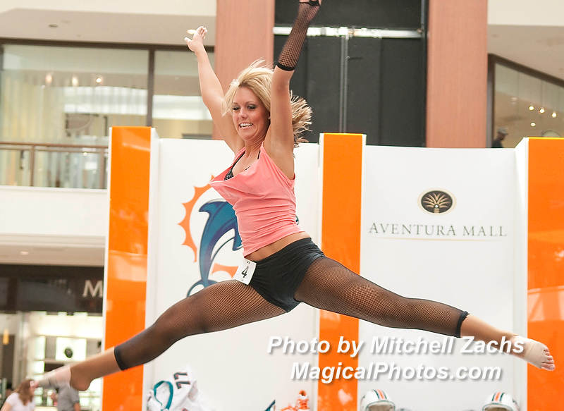 Cheer09-6167.jpg