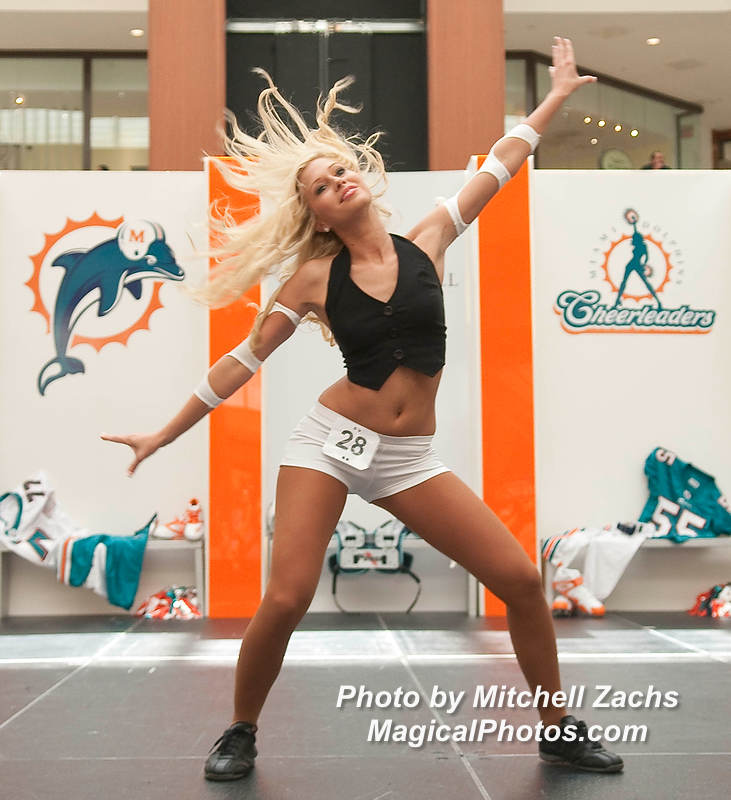 Cheer09-6892.jpg