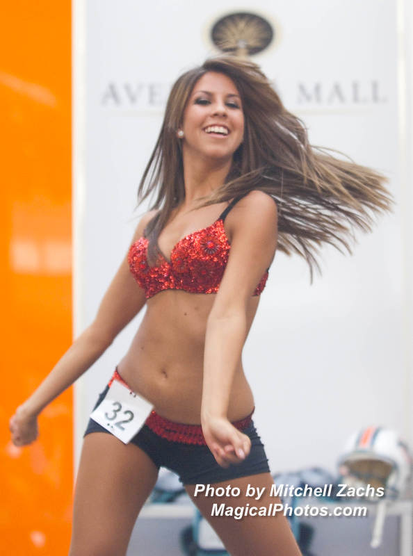 Cheer09-6986.jpg