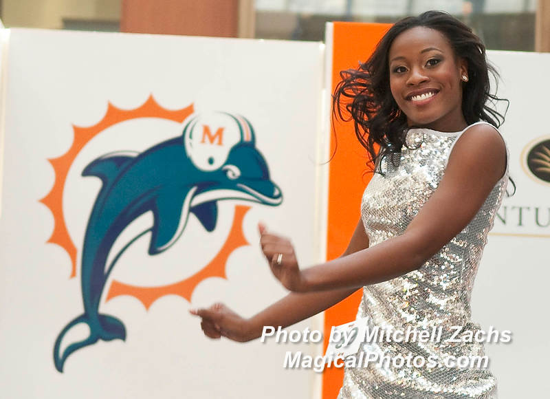Cheer09-7179.jpg