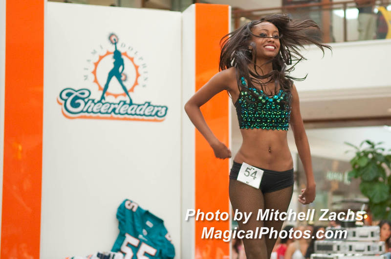 Cheer09-7594.jpg