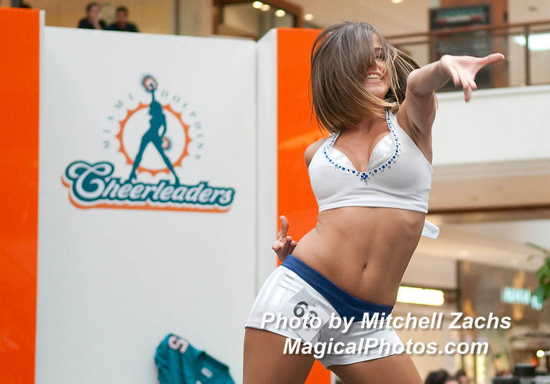 Cheer09-7753.jpg