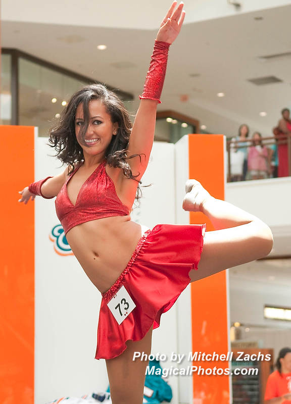 Cheer09-7987.jpg