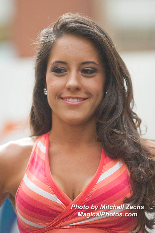 Cheer09-5611.JPG