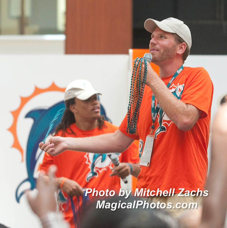 Cheer09-8158.jpg