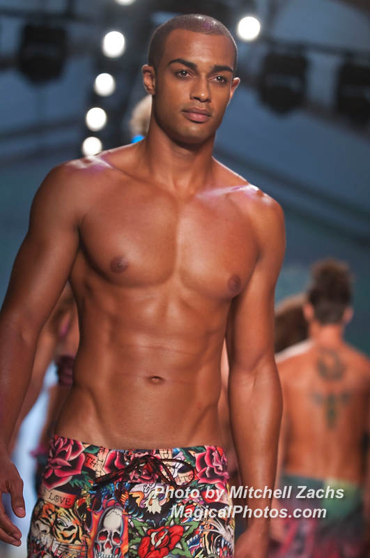 EdHardySwimwear-6004.JPG
