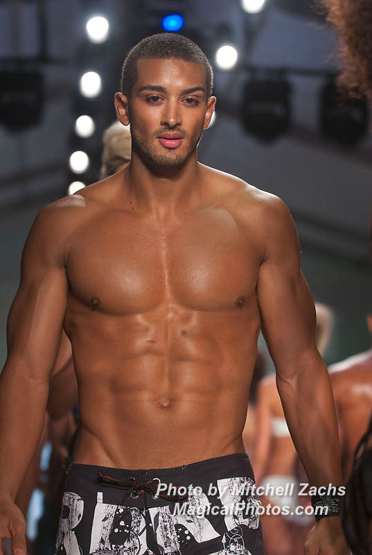 EdHardySwimwear-6010.JPG