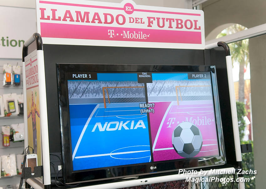 35-TMobileElPibe.JPG