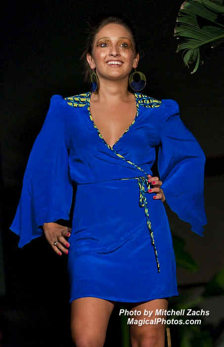 119-FIU2009Fashion-3701.JPG