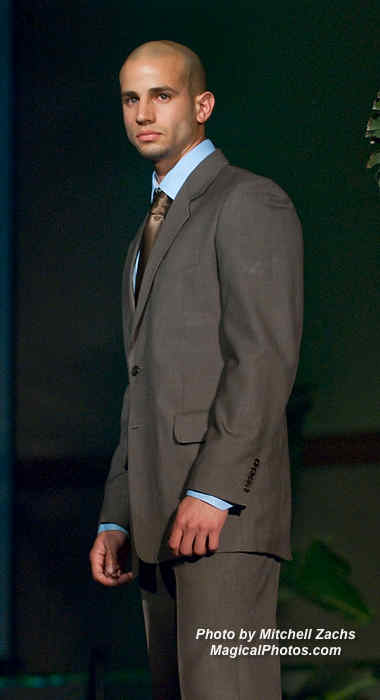 129-FIU2009Fashion-3748.JPG