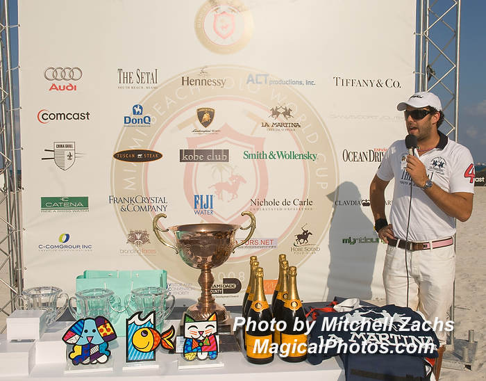 Polo08-5676.JPG